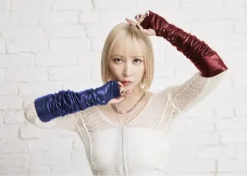 [Honey's Anime Interview] Eir Aoi on Music, Emotion, and Evolution
