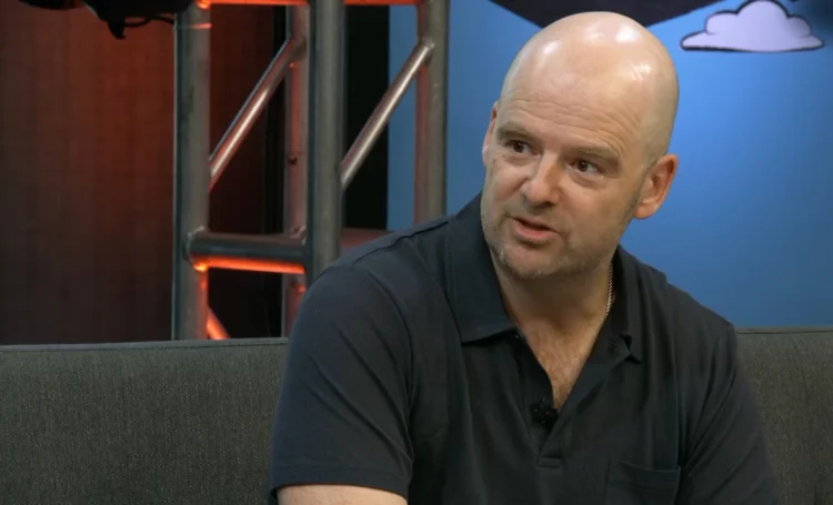Rockstar co-founder Dan Houser says if people want games on disc ‘companies should provide it’ | VGC